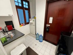 Capital Square (D1), Office #437339361